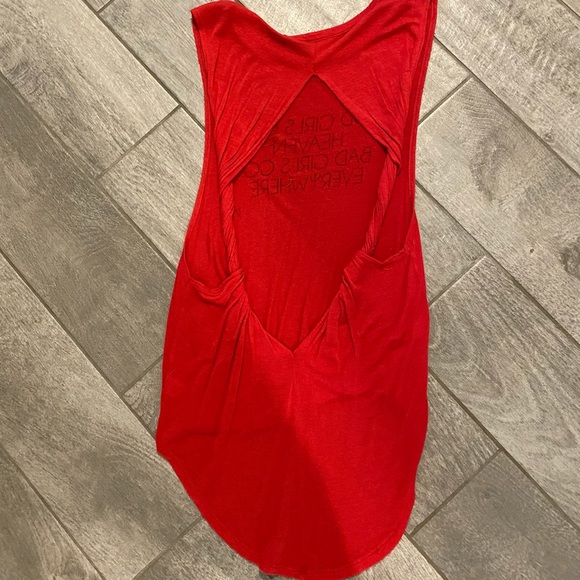 Red Tank - Picture 2 of 3
